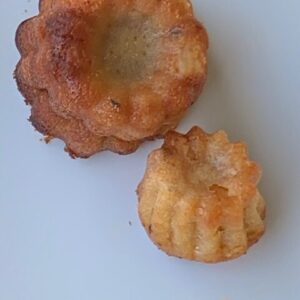 Cannelés de Bordeaux